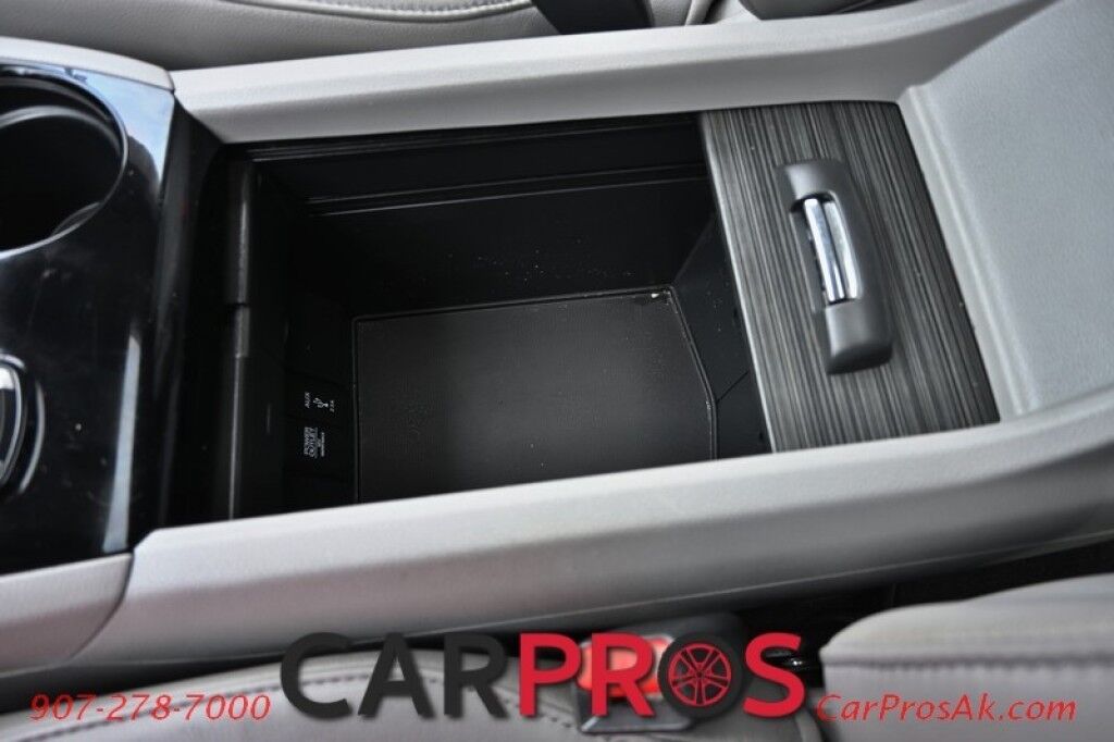 2016 Honda Pilot Touring - AWD - AutoStart - Power & Heated Leather Seats - Sunroof - Navigation - Sunroof - Lane Departure & Adaptive Cruise - Rear Entertainment - Back up Camera - Power Liftgate - 3rd Row - Seats 8 - Keyless Entry & Start - 26 MPG Anchorage AK