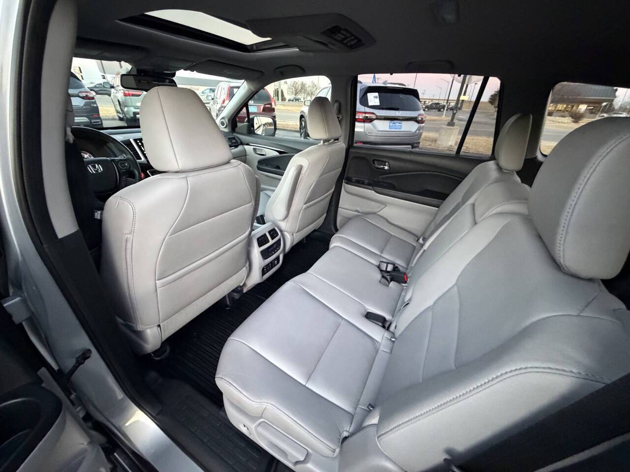 2016 Honda Pilot Touring AWD 4dr SUV Eldridge IA