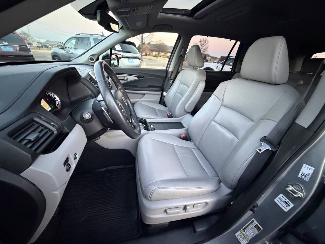 2016 Honda Pilot Touring AWD 4dr SUV Eldridge IA