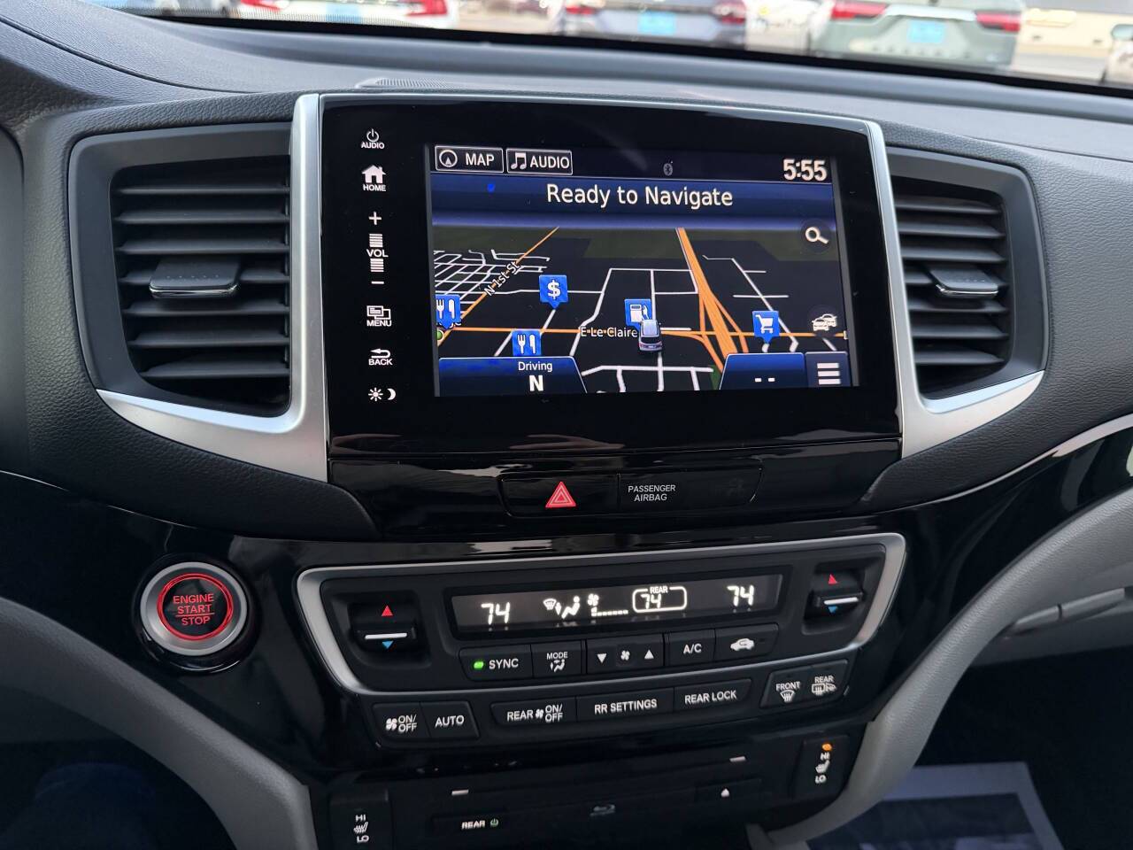 2016 Honda Pilot Touring AWD 4dr SUV Eldridge IA