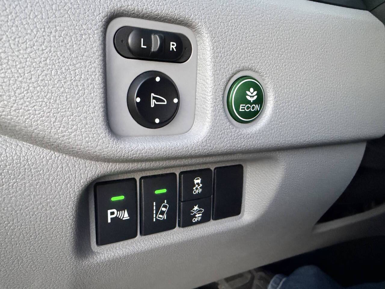 2016 Honda Pilot Touring AWD 4dr SUV Eldridge IA