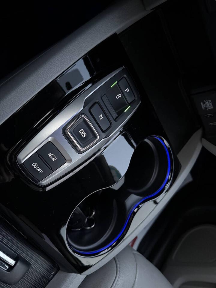 2016 Honda Pilot Touring AWD 4dr SUV Eldridge IA