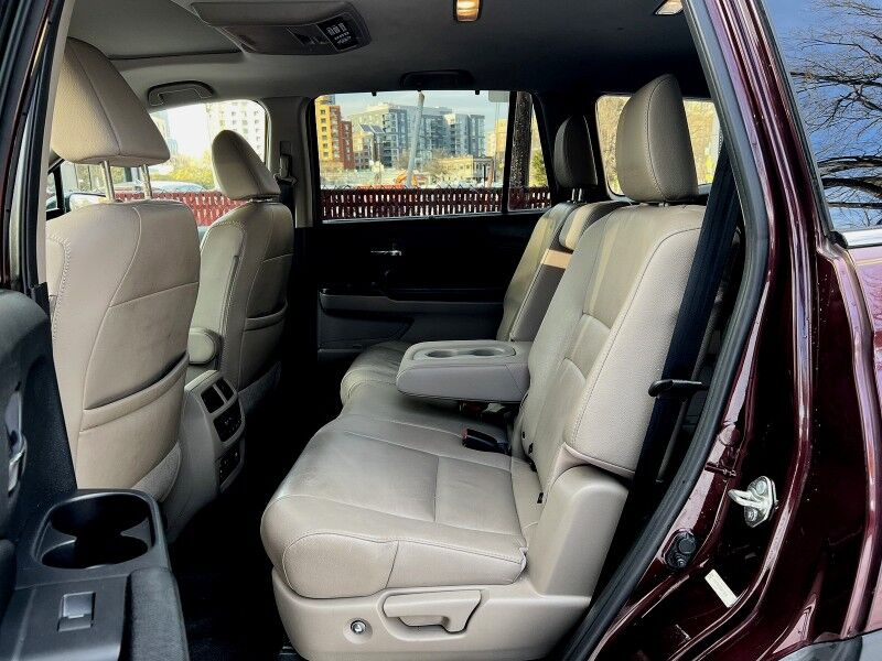 2016 Honda Pilot Touring AWD w/ RES & Navi Arlington VA