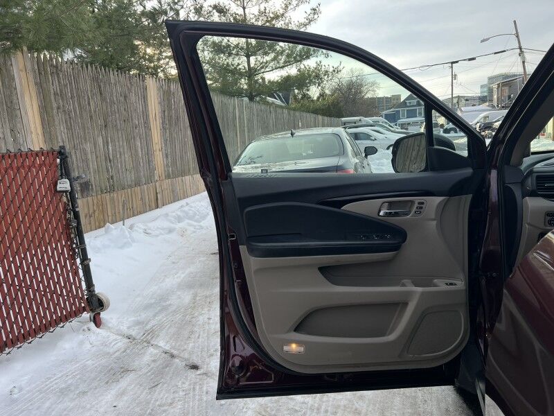 2016 Honda Pilot Touring AWD w/ RES & Navi Arlington VA