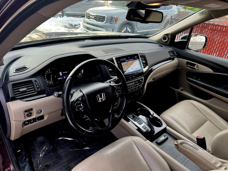 2016 Honda Pilot Touring AWD with RES & Navi Arlington VA