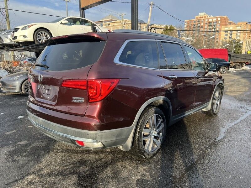 2016 Honda Pilot Touring AWD with RES & Navi Arlington VA