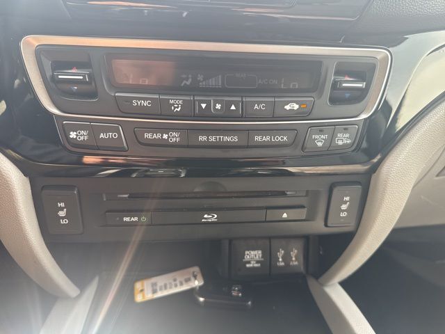 2016 Honda Pilot Touring West Burlington IA
