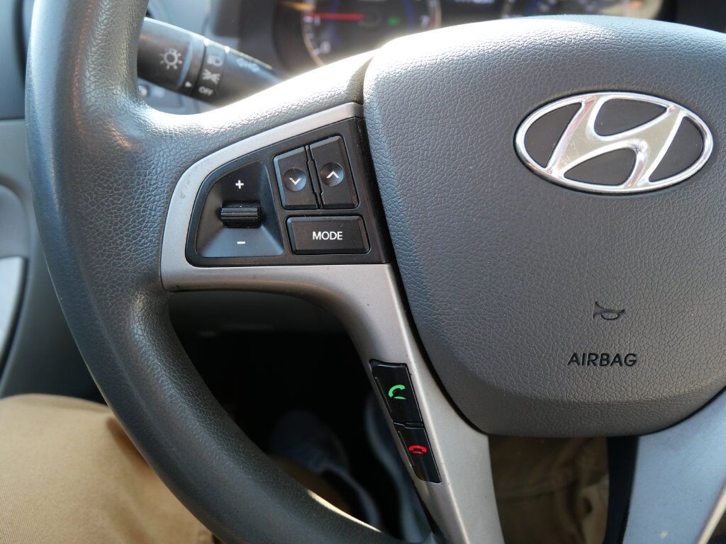 2016 Hyundai Accent SE Mt Pleasant MI