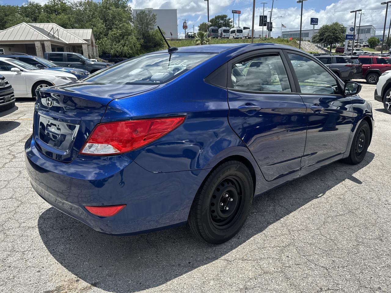 2016 Hyundai Accent SE