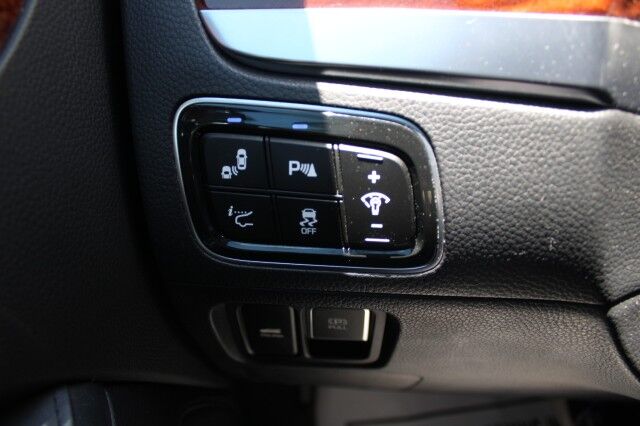 2016 Hyundai EQUUS ULTIMATE Melbourne FL