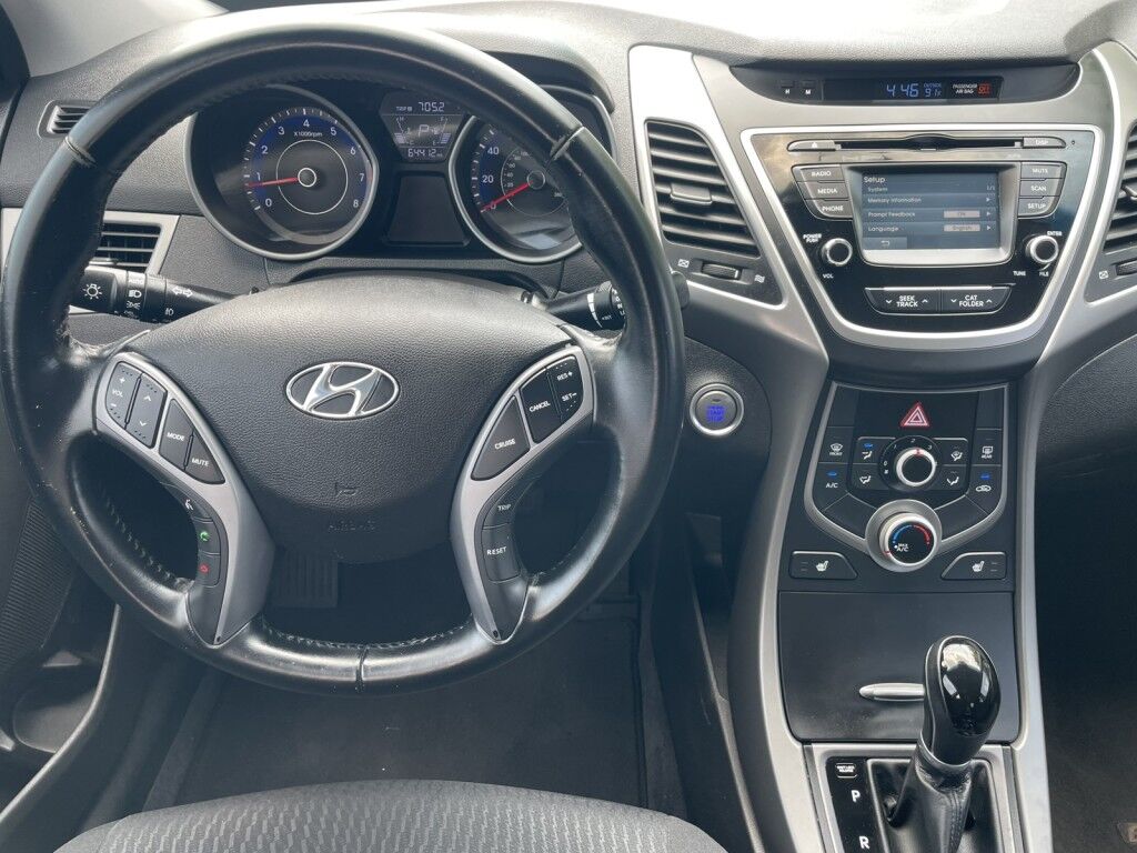 2016 Hyundai Elantra Limited~CLEAN CARFAX~1-OWNER~CRUISE CONTROL Sarasota FL