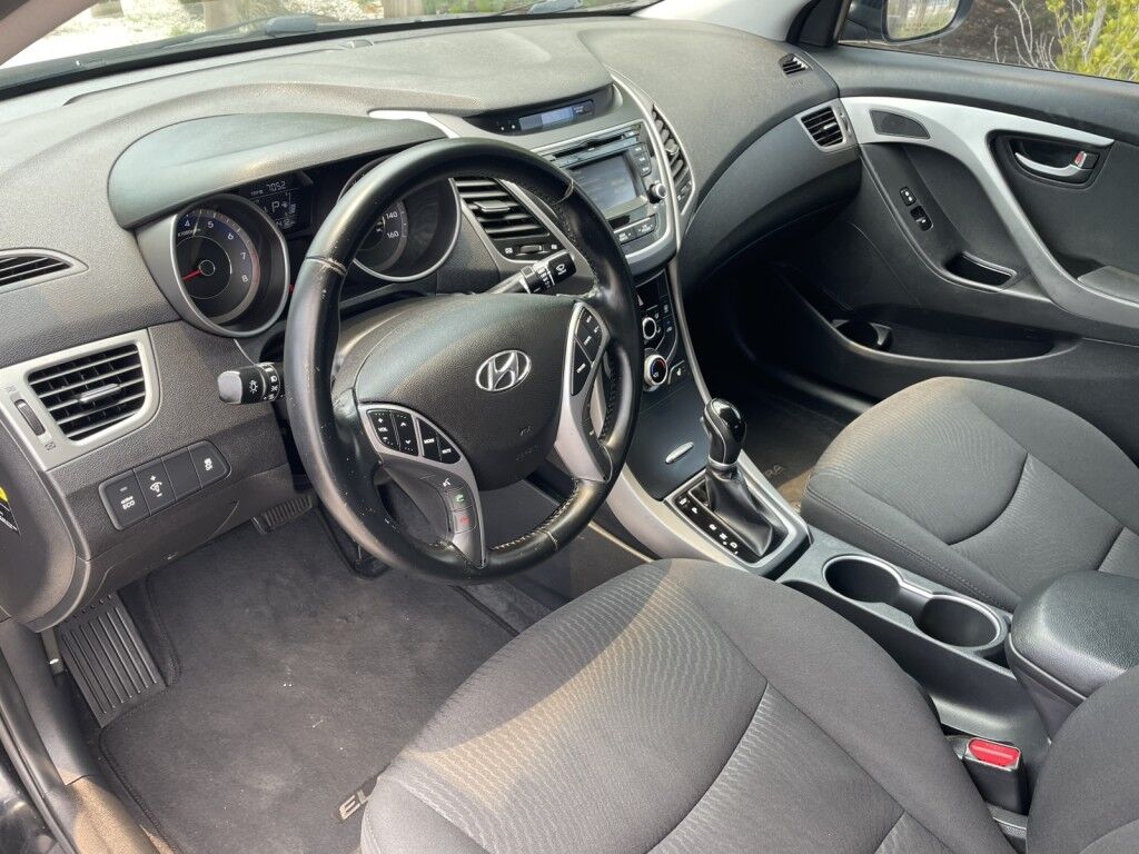 2016 Hyundai Elantra Limited~CLEAN CARFAX~1-OWNER~CRUISE CONTROL Sarasota FL