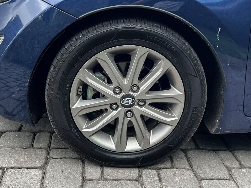 2016 Hyundai Elantra SE Wilmington NC