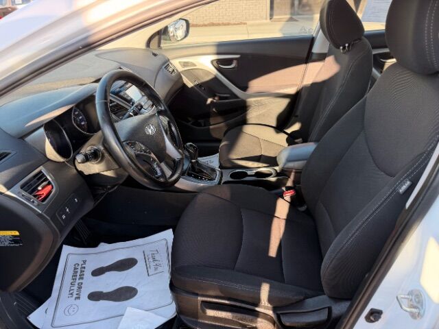 2016 Hyundai Elantra