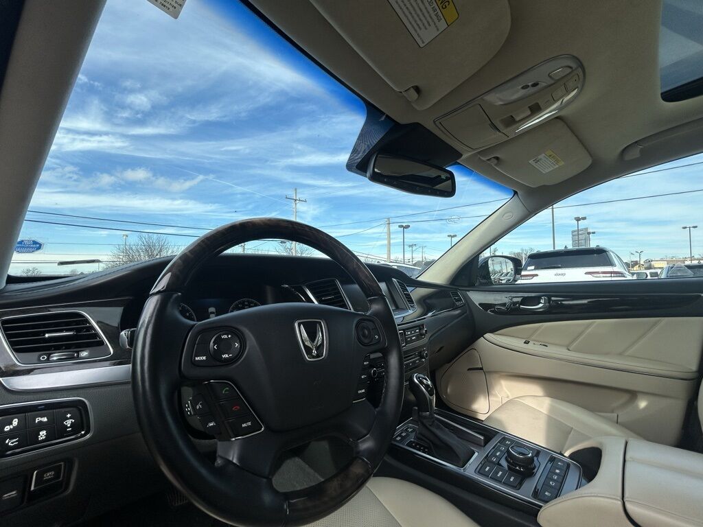 2016 Hyundai Equus Ultimate Crestwood KY