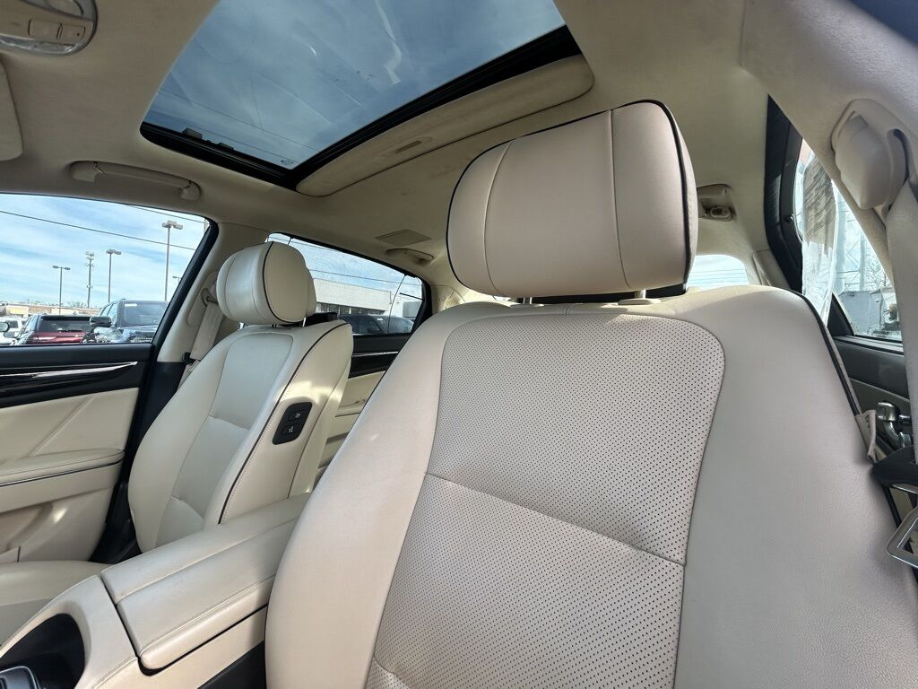 2016 Hyundai Equus Ultimate Crestwood KY