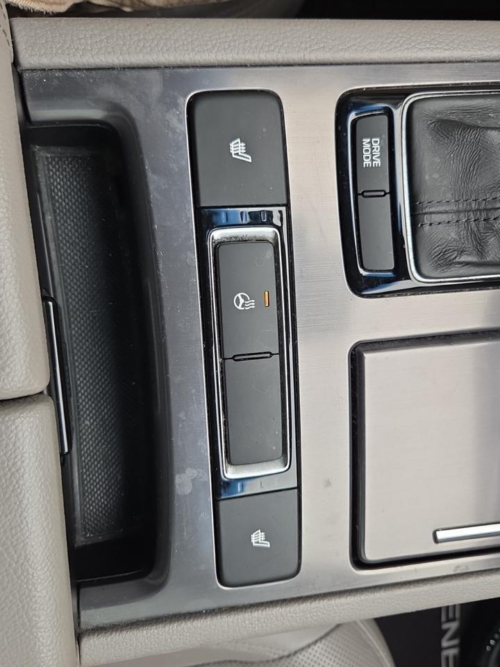 2016 Hyundai Genesis 3.8 Waldorf MD