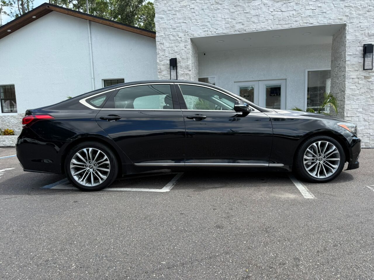2016 Hyundai Genesis 4dr Sdn V6 3.8L AWD Jacksonville FL