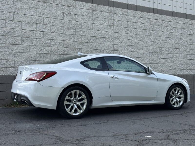 2016 Hyundai Genesis Coupe 3.8L Base Willow Grove PA