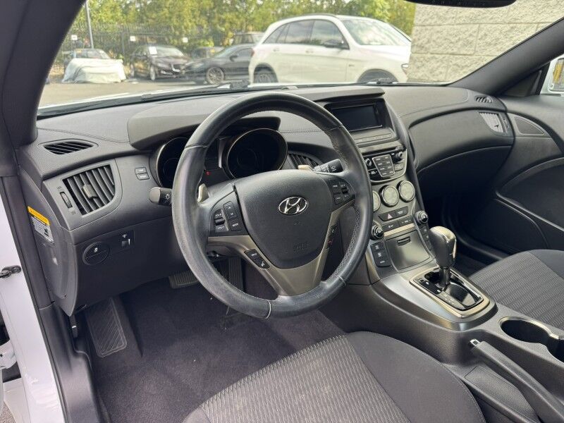 2016 Hyundai Genesis Coupe 3.8L Base Willow Grove PA