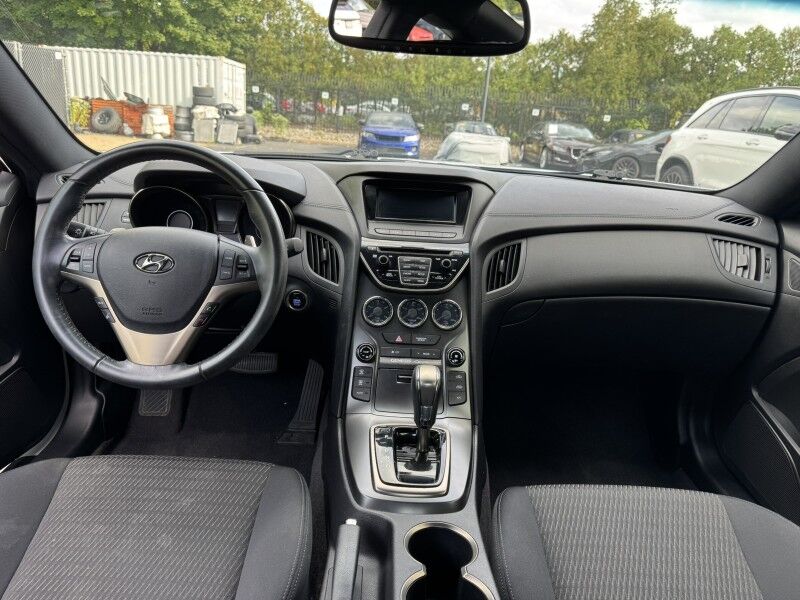 2016 Hyundai Genesis Coupe 3.8L Base Willow Grove PA