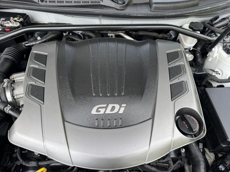 2016 Hyundai Genesis Coupe 3.8L Base