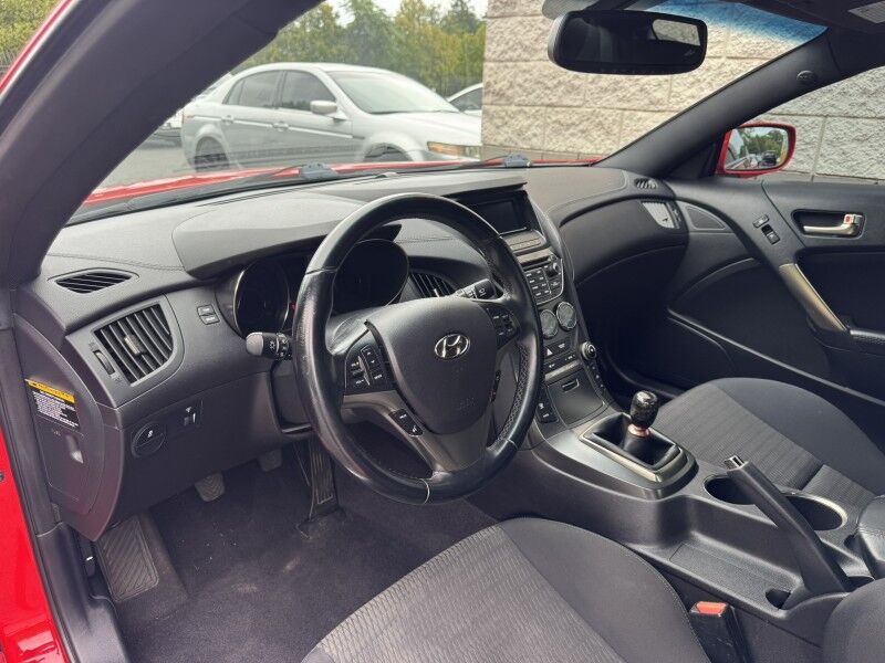 2016 Hyundai Genesis Coupe 3.8L Base Willow Grove PA