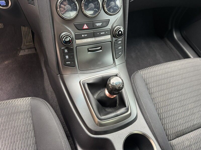 2016 Hyundai Genesis Coupe 3.8L Base Willow Grove PA