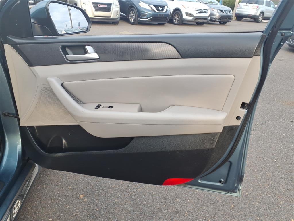 2016 Hyundai SONATA Sport Levittown PA