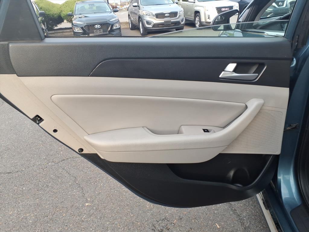 2016 Hyundai SONATA Sport Levittown PA