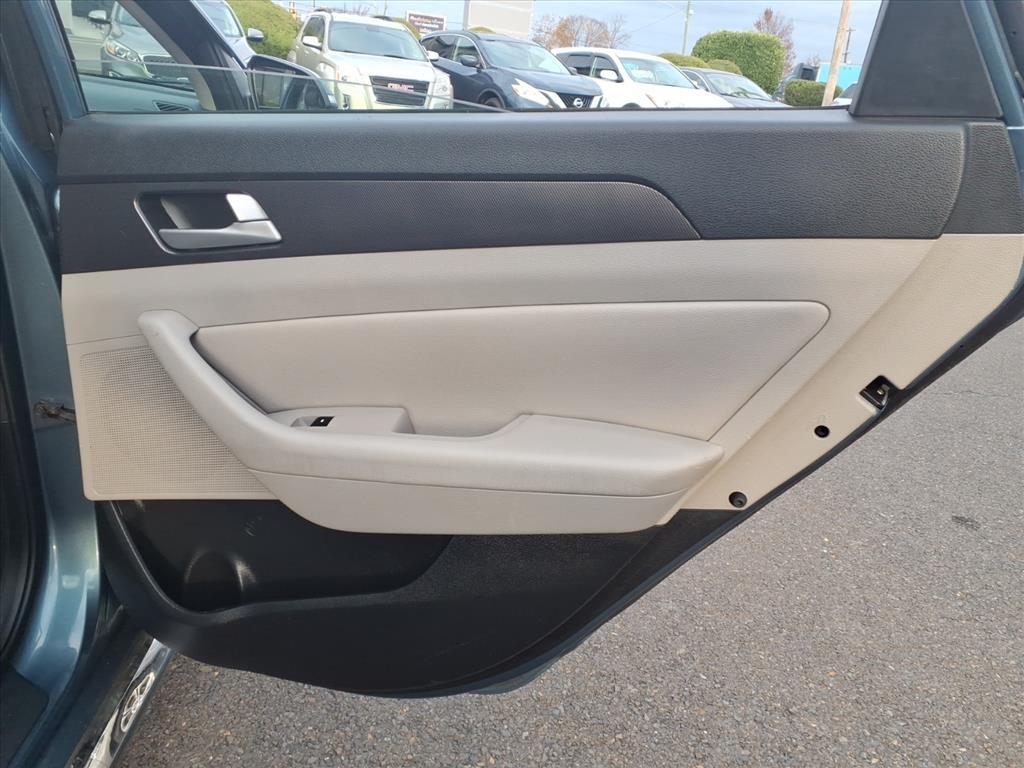 2016 Hyundai SONATA Sport Levittown PA