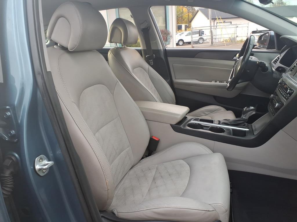 2016 Hyundai SONATA Sport Levittown PA