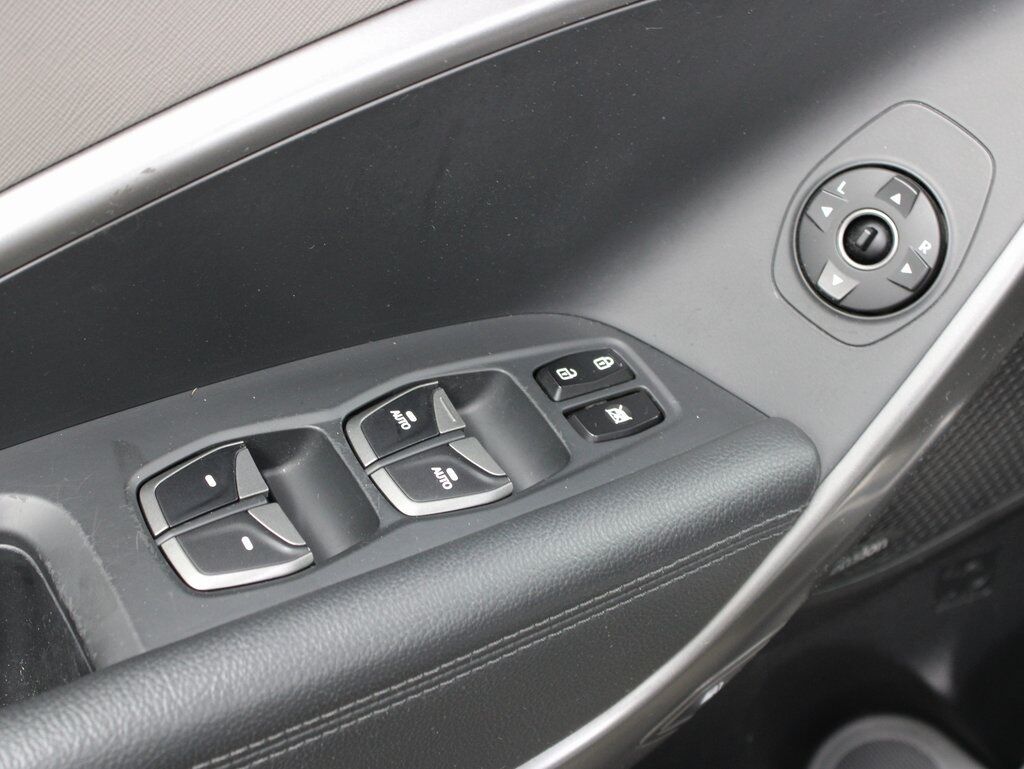 2016 Hyundai Santa Fe SE AWD Fond du Lac WI