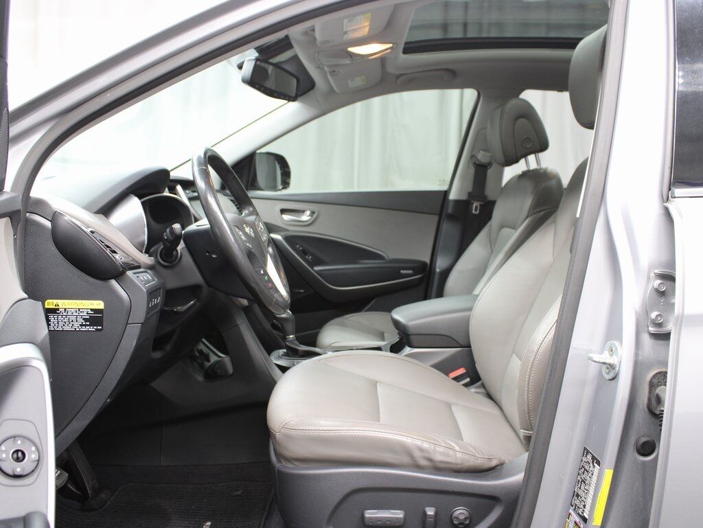 2016 Hyundai Santa Fe SE AWD Fond du Lac WI