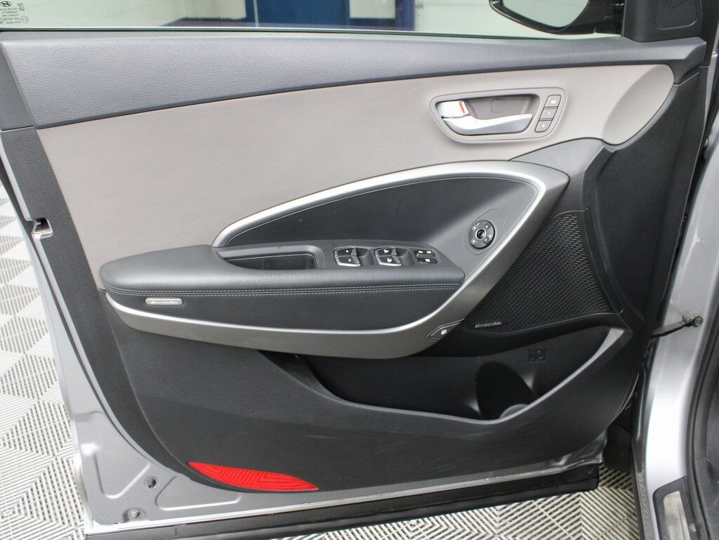 2016 Hyundai Santa Fe SE AWD Fond du Lac WI