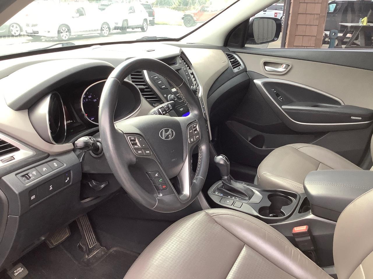2016 Hyundai Santa Fe Sport 2.4L Hayden ID