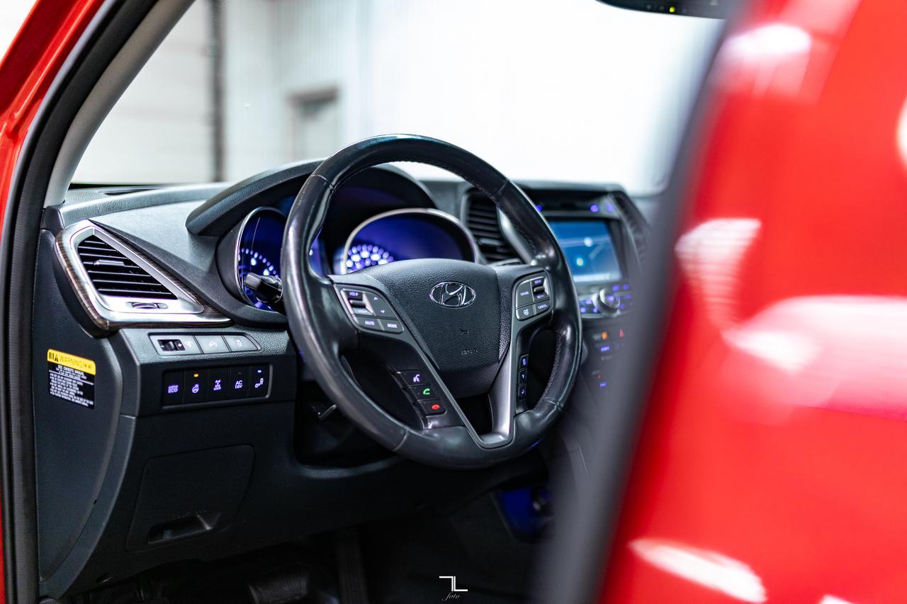 2016 Hyundai Santa Fe XL AWD Limited Leather Roof Nav Red Deer AB