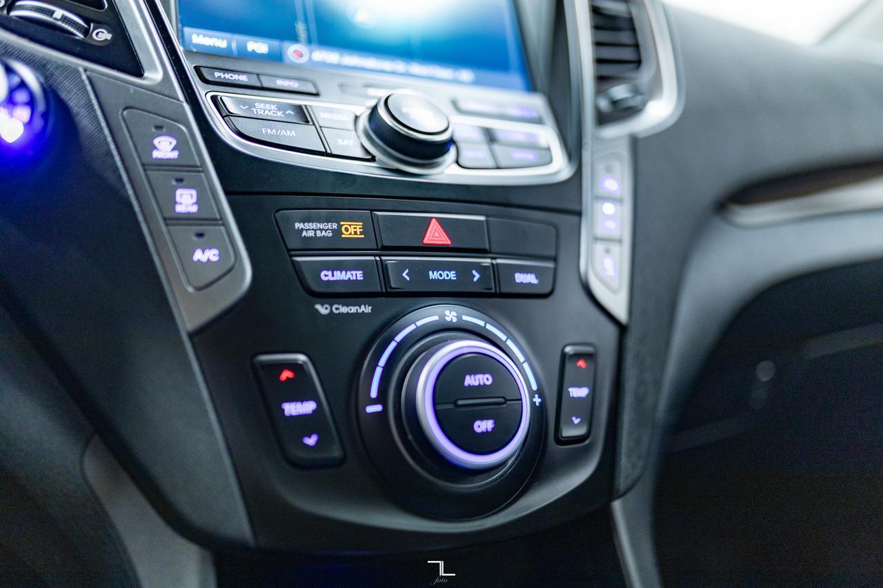 2016 Hyundai Santa Fe XL AWD Limited Leather Roof Nav Red Deer AB