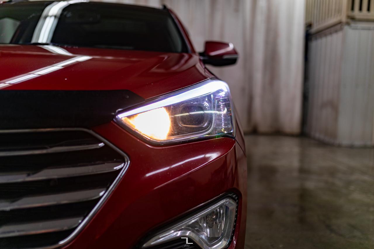 2016 Hyundai Santa Fe XL AWD Limited Leather Roof Nav Red Deer AB