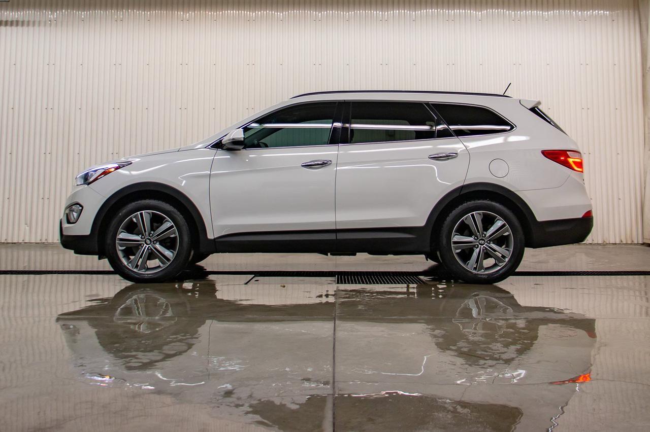 2016 Hyundai Santa Fe XL Luxury Red Deer AB