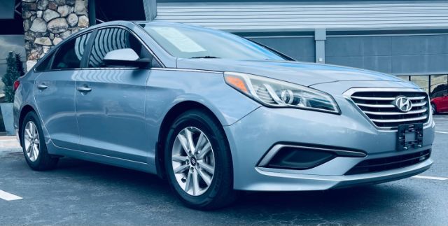 2016 Hyundai Sonata - SD SE
