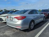 2016 Hyundai Sonata Base Oshkosh WI