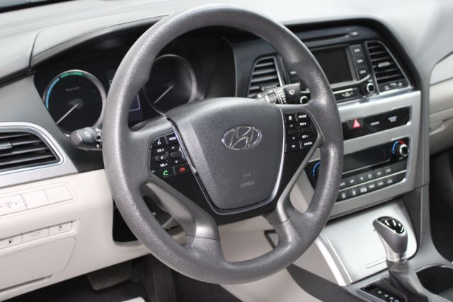 2016 Hyundai Sonata Hybrid SE Chantilly VA