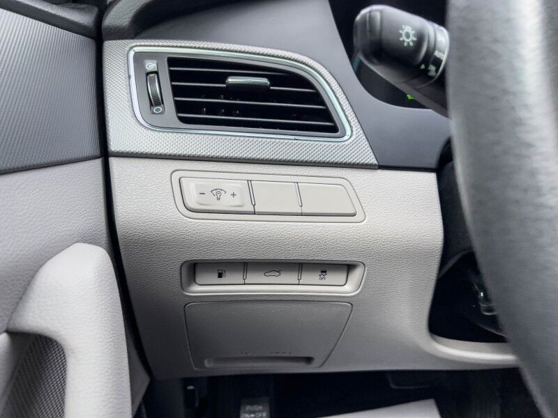 2016 Hyundai Sonata Hybrid SE Wilmington NC