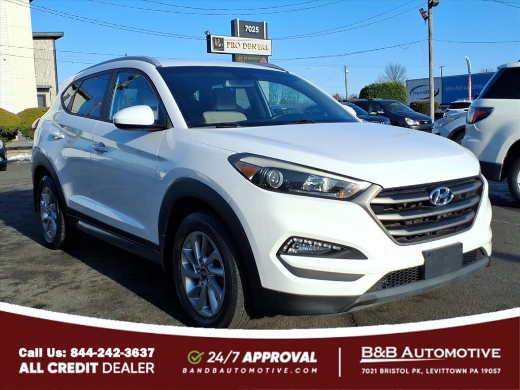 2016 Hyundai TUCSON SE