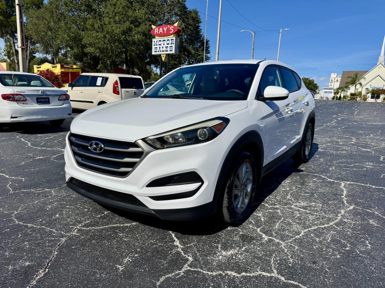 2016 Hyundai Tucson SE