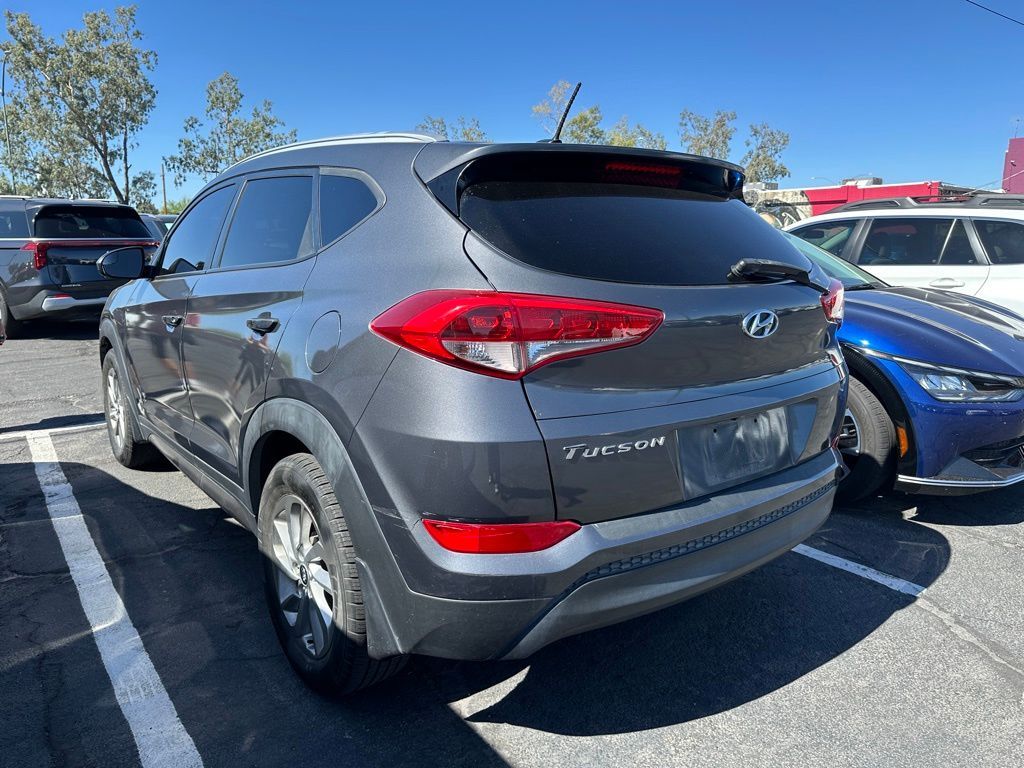 2016 Hyundai Tucson SE
