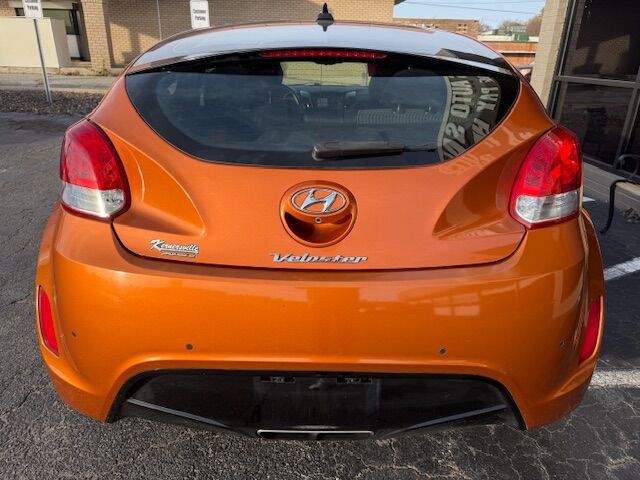 2016 Hyundai Veloster BASE 6AT Greensboro NC