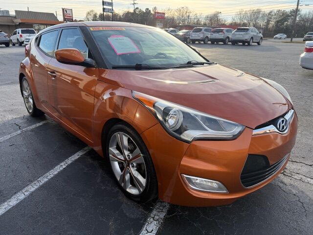 2016 Hyundai Veloster BASE 6AT Greensboro NC