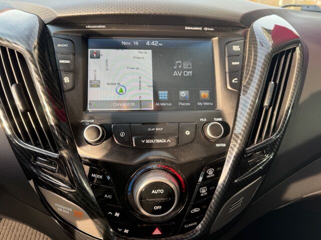 2016 Hyundai Veloster BASE 6AT Greensboro NC